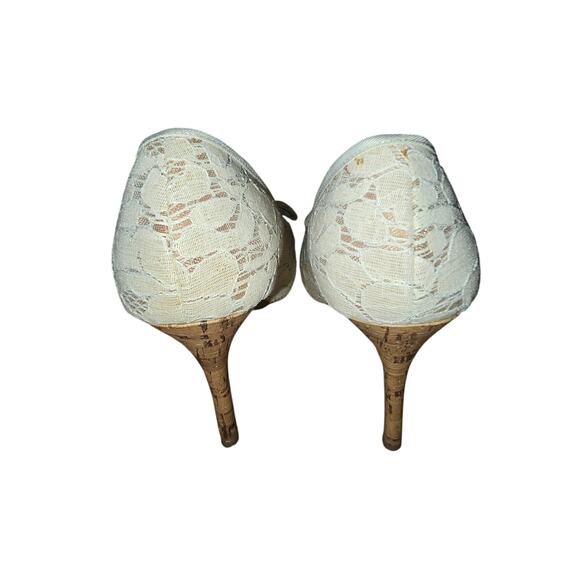 Christian Siriano for Payless Cream Lace High Heels Used Good Size 8 - Picture 4 of 6